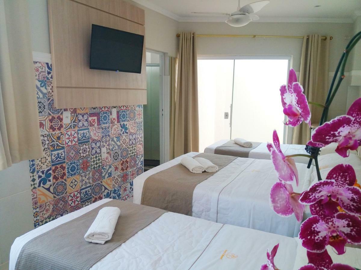 Hotel Pousada Familia De Nazare Кашуэйра-Паулиста Экстерьер фото